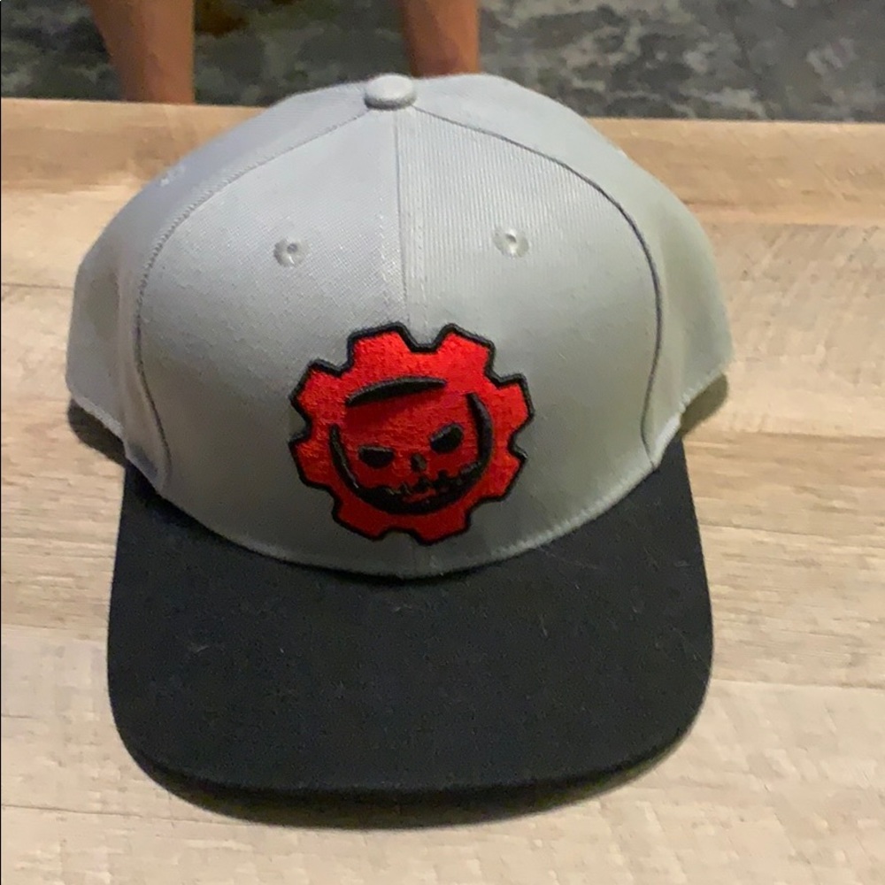 Hat adjustable
